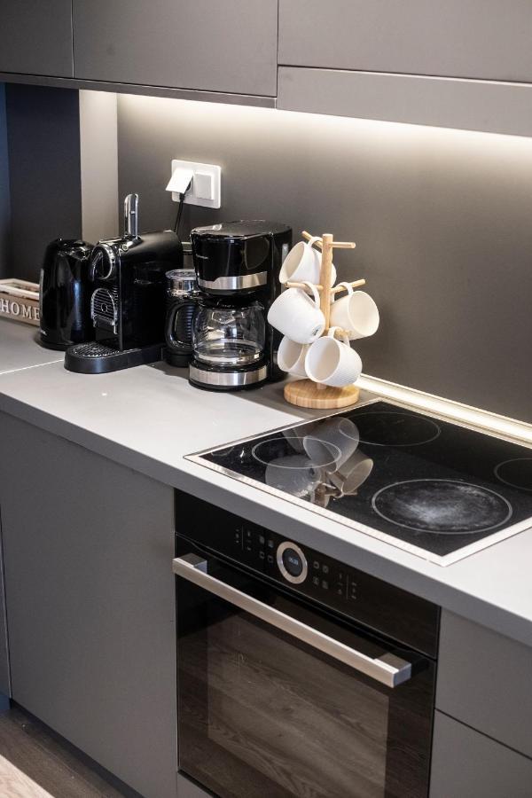 The Lux2 A Gorgeous Apartment Salonic Exterior foto